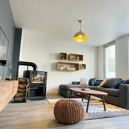 بيت شباب Myhome بور أو بريس